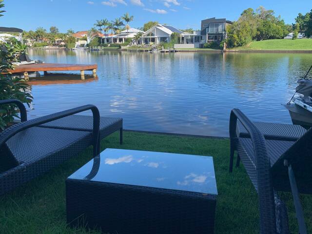 Waterfront Dream Vacation House