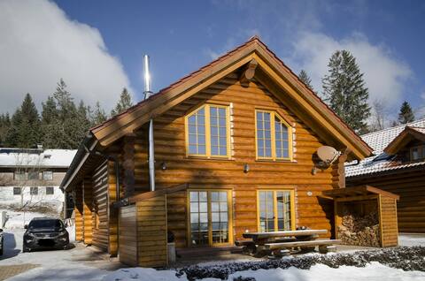 Luxury holiday home log cabin chalet no. 2 top location on the Feldberg with sauna outdoor hot tub f