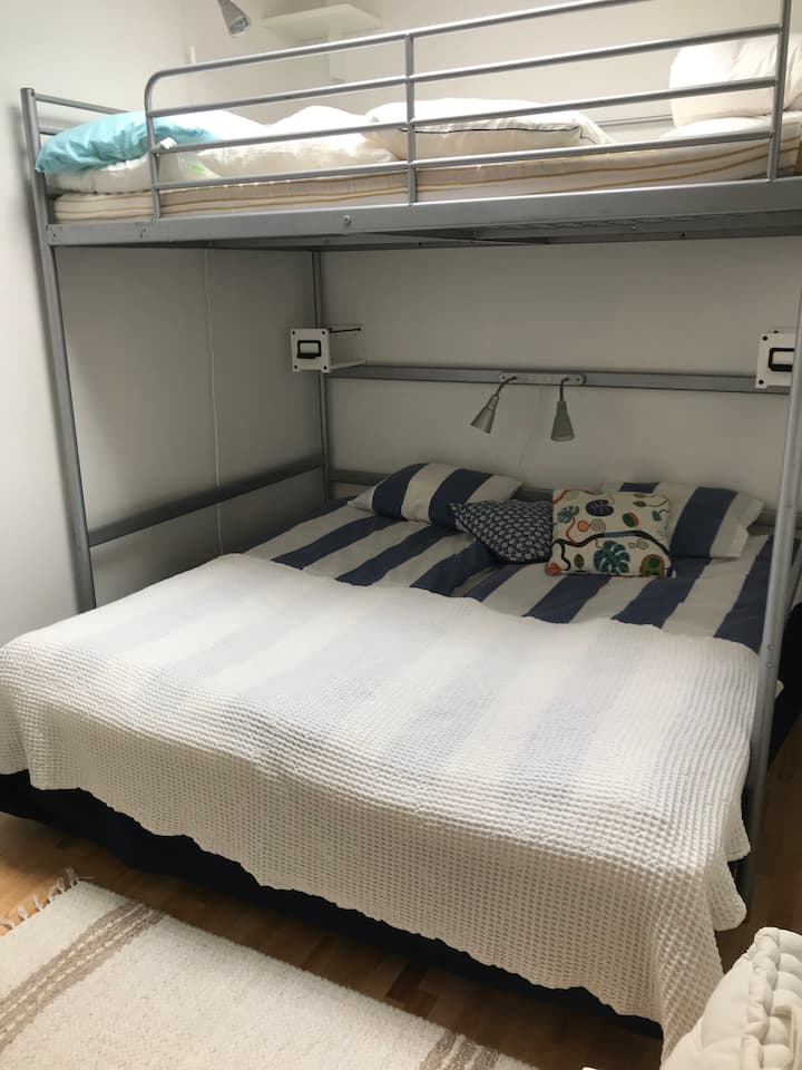 เตียงคู่ขนาด 1.80 เตียง
สองชั้นขนาด 1.40