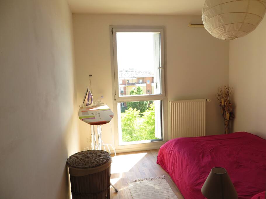 Chambre avec dressing