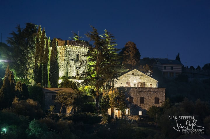 15th century castle, between 5 Terre and Portofino