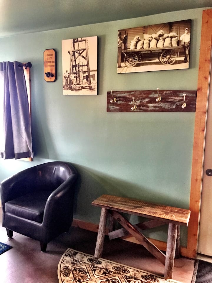 รูปประวัติศาสตร์ของเหมืองยูเรเนียมในปี 1950 