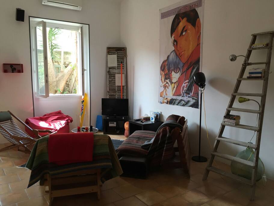 Salon