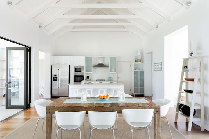 Lakeside Villa with Private Pool & Stunning Views