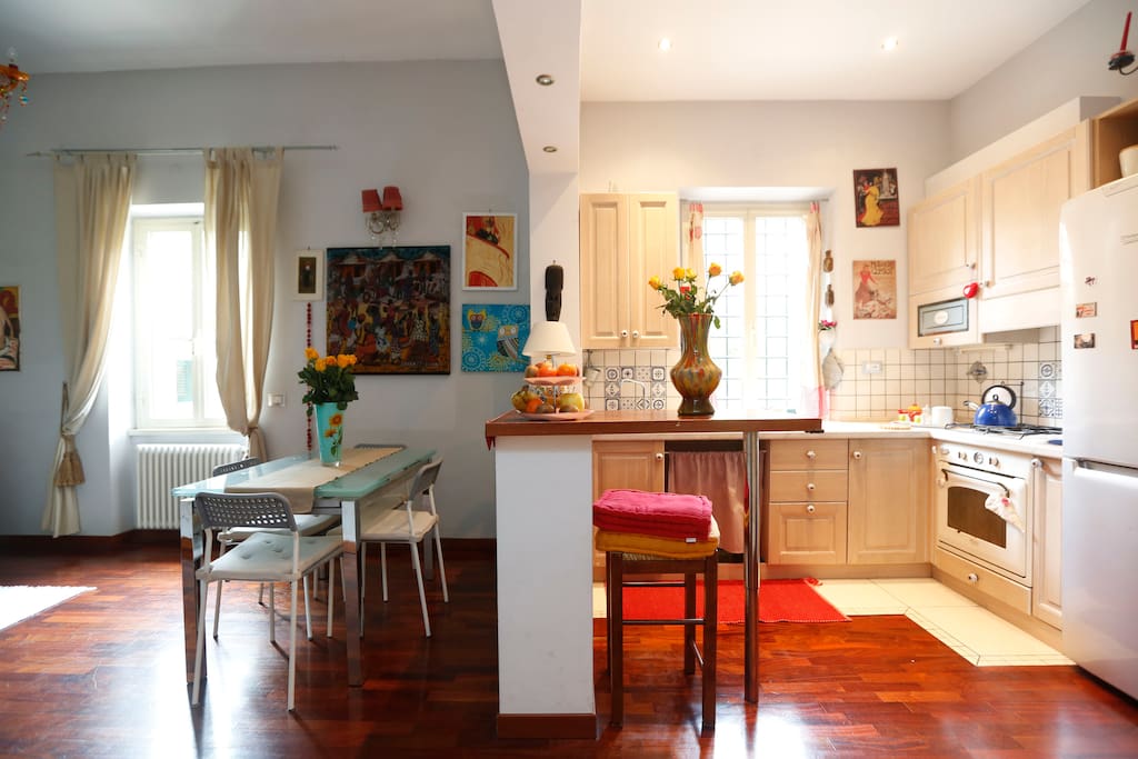 salone con angolo cottura