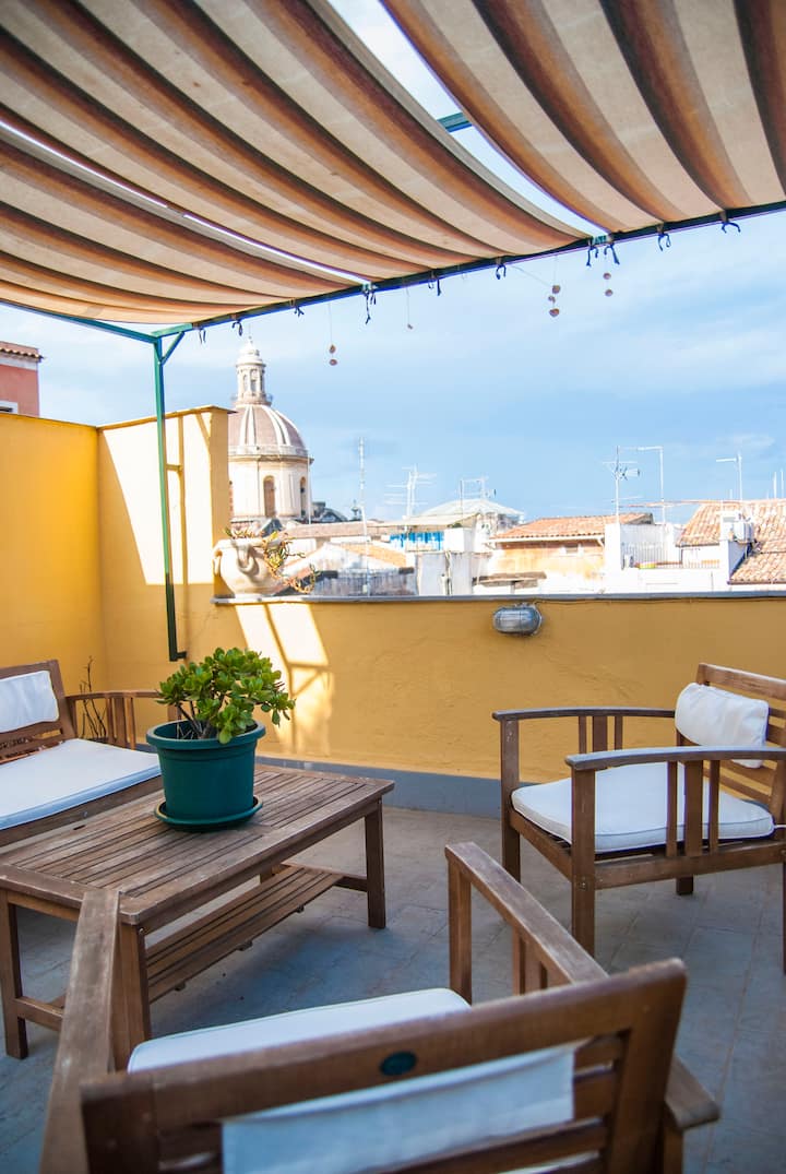 Cozy & Cheap room in Catania center Apartments for Rent in Catania