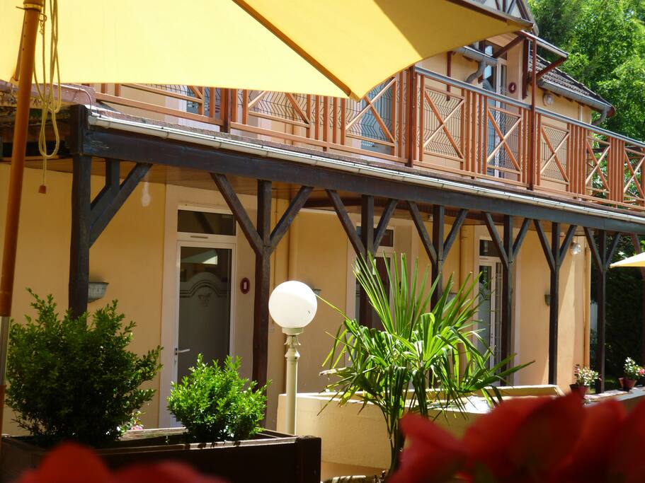 Le Pavillon