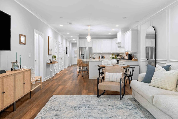 Family-friendly 3br W/ Office. 10 Min To Au & Rtj! - オーバーン, AL