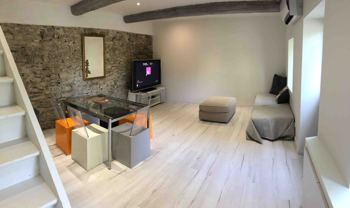 Proprietà Airbnb di successo: Air-conditioned villa with pool – 50 m2 – City 5 min walk a Carcassonne