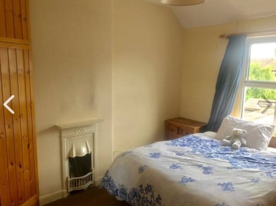 Double bedroom #1