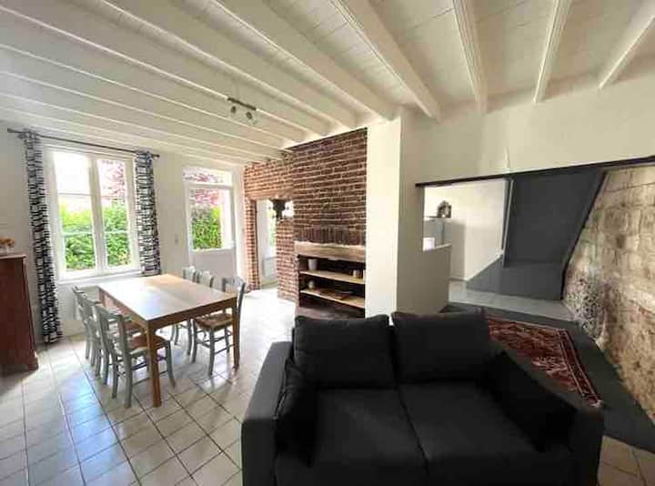 Gîte à La Ferme Remis à Neuf - Le Vert Bois - Montreuil