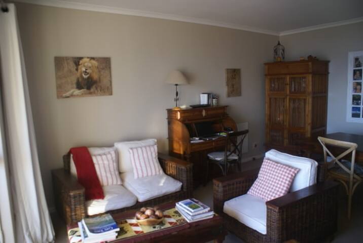 Flat B406 on the beach in a golf secure estate gallery image 5