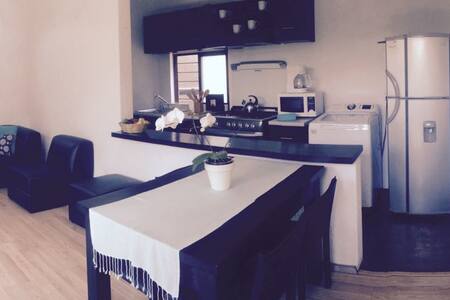 Hermoso y acogedor bungalow, excelente ubicación!