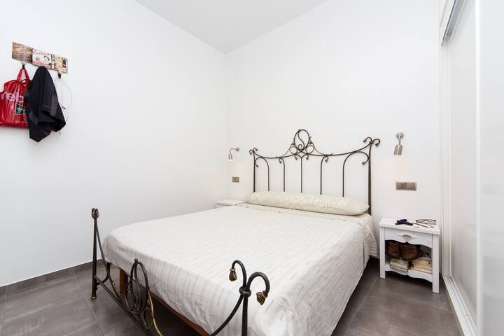 En el corazón de Lavapíes. LOVE