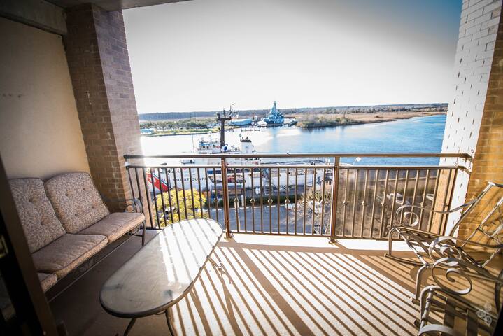 Water Street Retreat 06