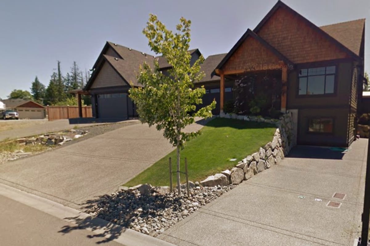 Parksville Vacation Rentals Homes British Columbia