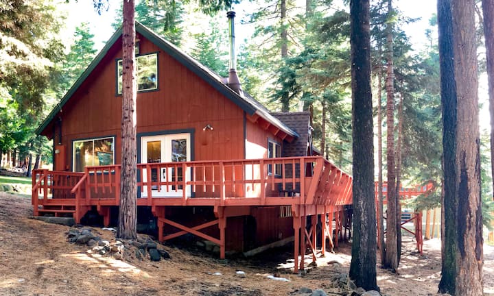 Sunny Ski Cabin - Cabins Rent in Kings Beach, California, United States