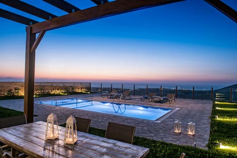 Top Airbnb: Villa Arismari - "Oikos - your cretan house" in Δήμος Μυλοποτάμου