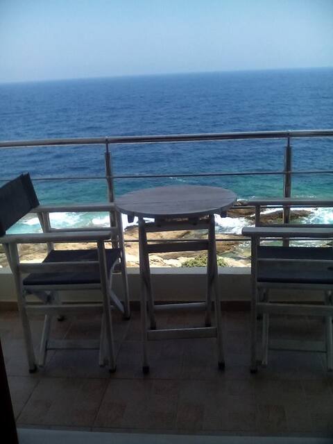 κοχυλι 2 με υπεροχη θεα στο  αιγαιο πελαγος!