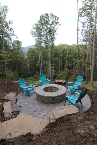 The Snookery ~ Refuge a Mountain w/ Hot Tub gallery image 3
