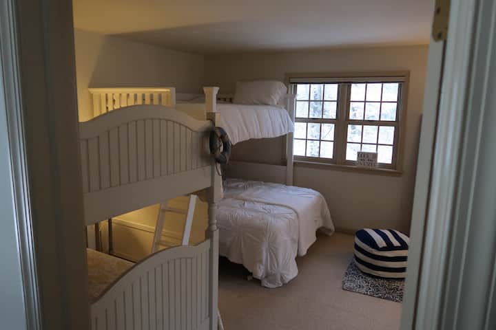 Stapelkamer (slaapkamer 2)