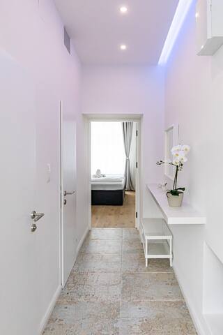 Libra Boutique Vienna Apartment 9-10 gallery image 5