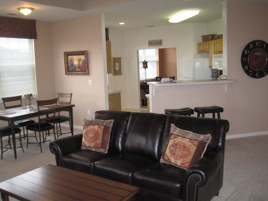 Living room, dining room, Kitchen