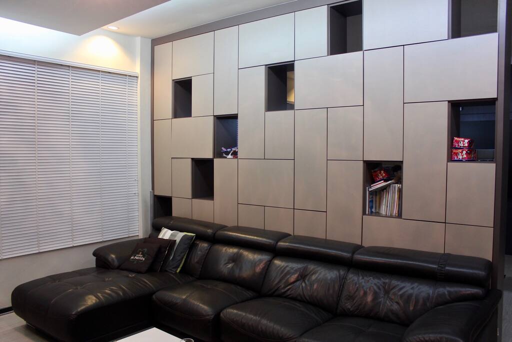 Huge comfortable lounge