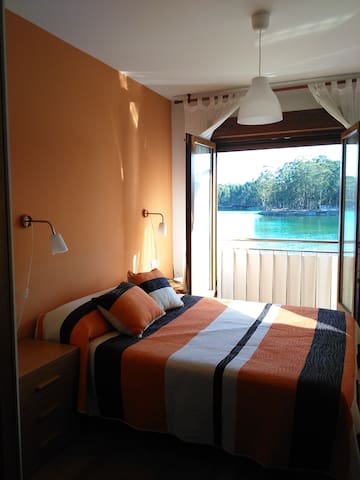 La Pasarela Apartments, sea views. Pasarela