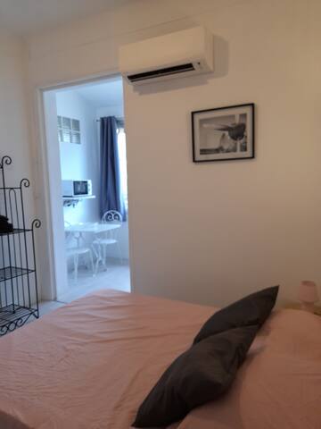 Résidence l'Etoile managed Airbnb listing 2