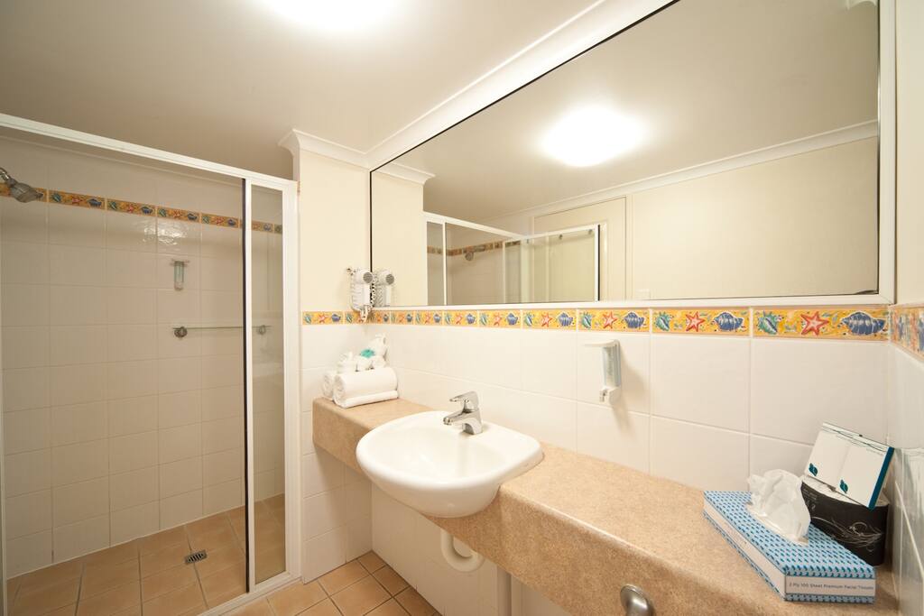 Spacious bathroom