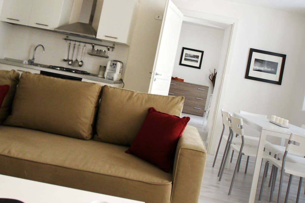 AzuniDsuite, luxury central flat Apartments for Rent in Cagliari, Sardinia, Italy