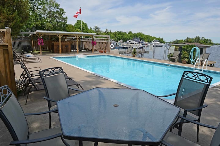 Muskoka - Sunnylea Resort- 2 bdrm #1-5