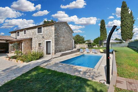 Original Istrian stone house ISABELLA