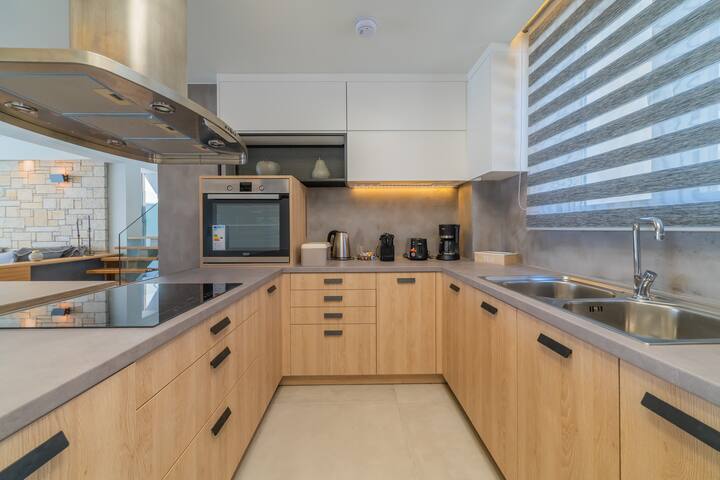 Vita Brevis – Premium Villa 1.5km from the Beach gallery image 4