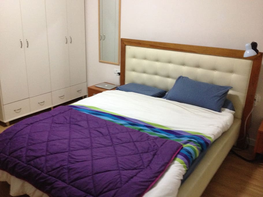 adjustable bed