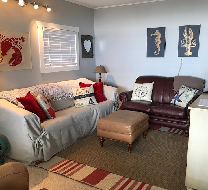 Getaway Cabin At Madrona Beach - Whidbey Island, WA