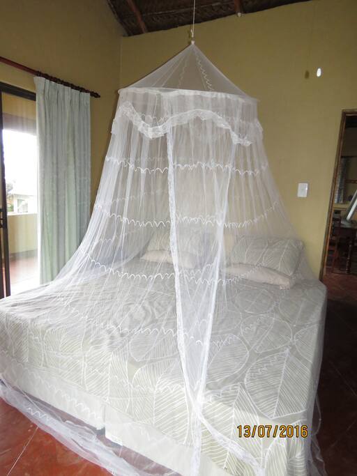 Main bedroom with en-suit