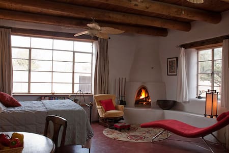 Tucson Poet's Studio