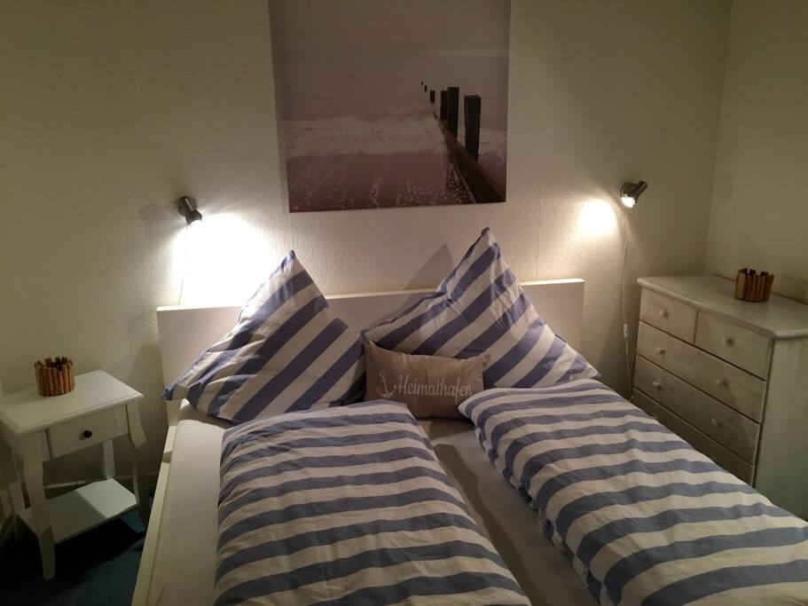 Schlafzimmer im EG