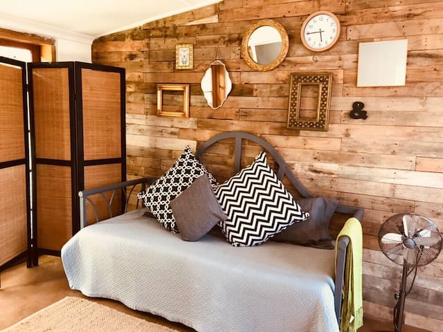 Quacky Pig Self Catering Howick