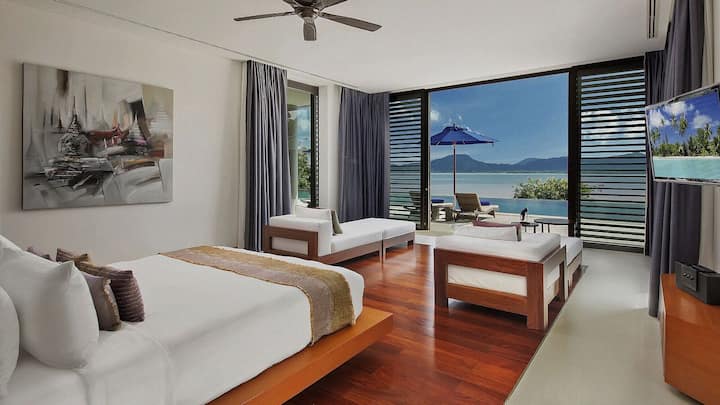 Villa Padma Phuket - Master Bedroom