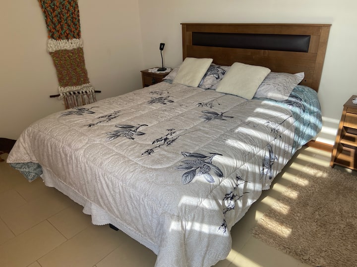 ห้องนอนใหญ่ 