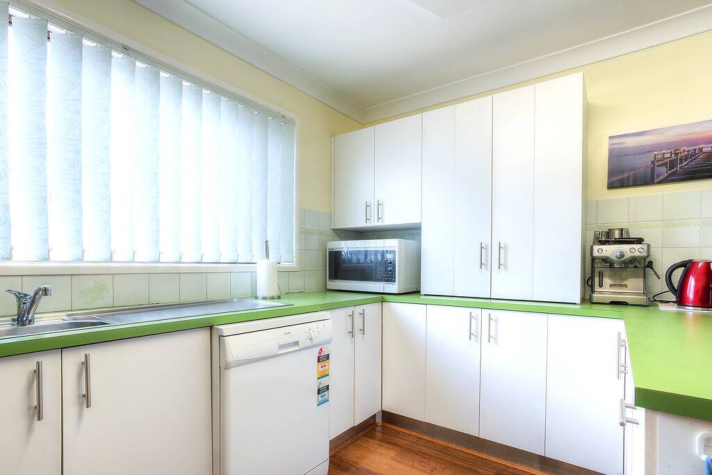 Coffee/breakfast appliances provided