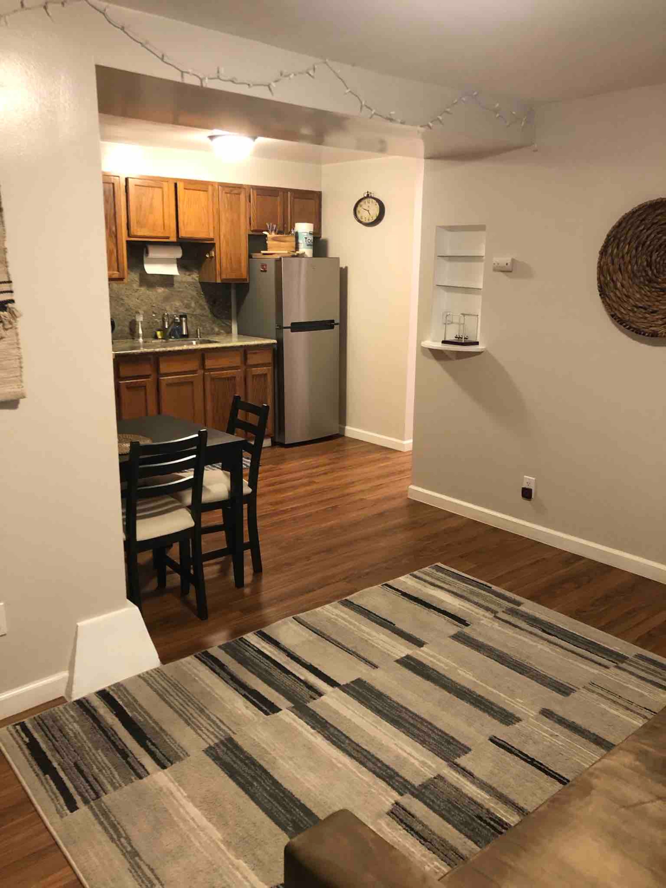 Home in San Francisco · ★4.89 · 2 bedrooms · 3 beds · 1 bath - Image 9