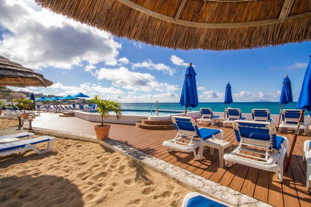 Pelican Beach Oceanview