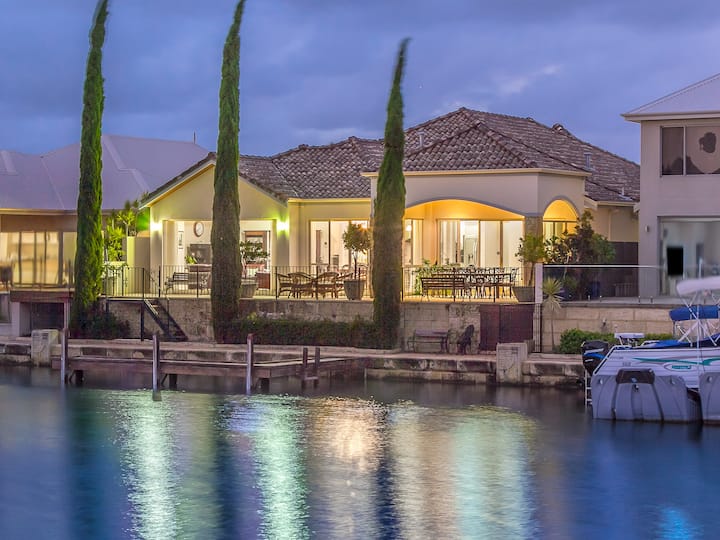 Mandurah Holiday Rentals & Homes Western Australia, Australia Airbnb