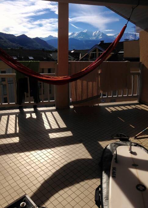 Grande terrasse avec vue