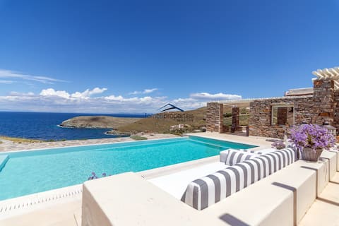 Luxurious stone villa with a swimming pool