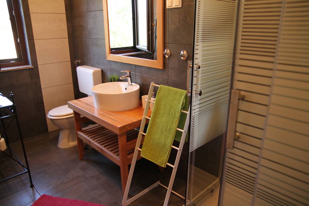 ROOM bathroom